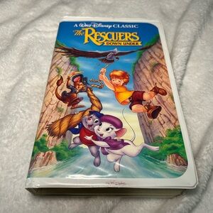 Disney The Rescuers Down Under VHS - Multicolor
